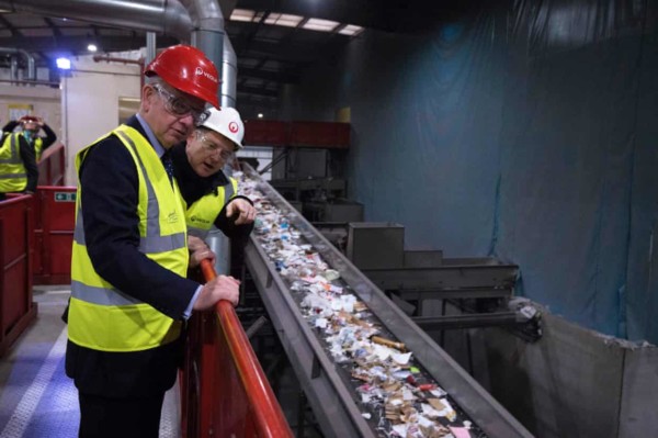 Packaging producers to pay full recycling costs under waste scheme