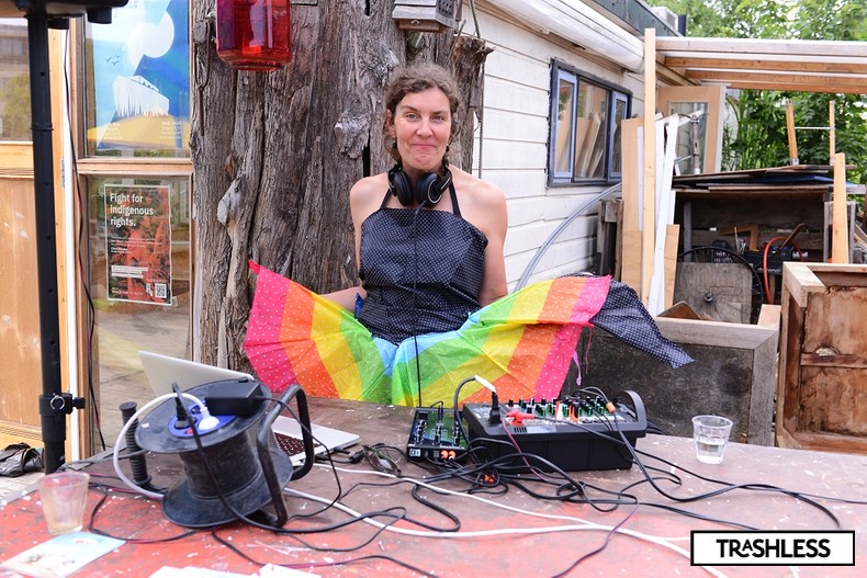 hos_3406-trashless-earth